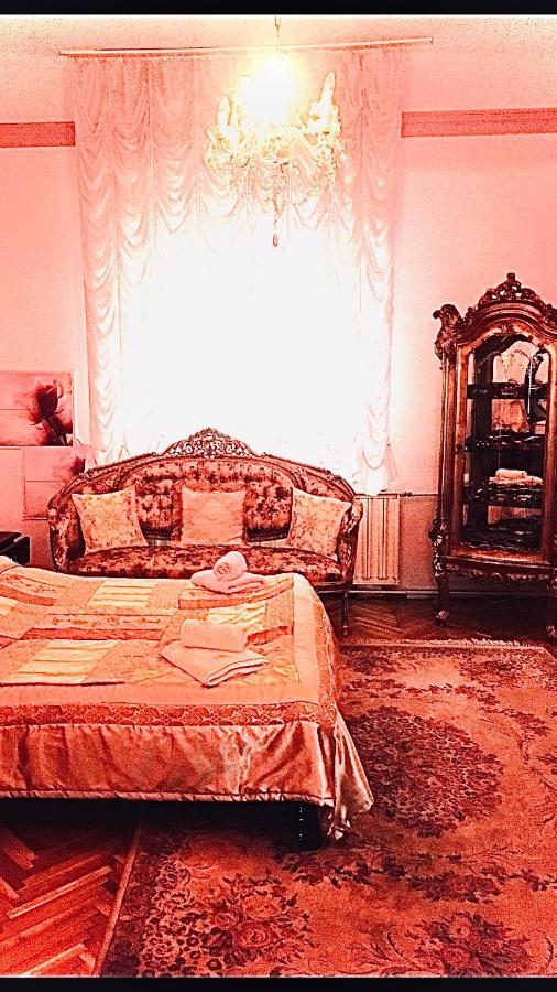 شقة Adam Apartmanhaz سيغيد المظهر الخارجي الصورة