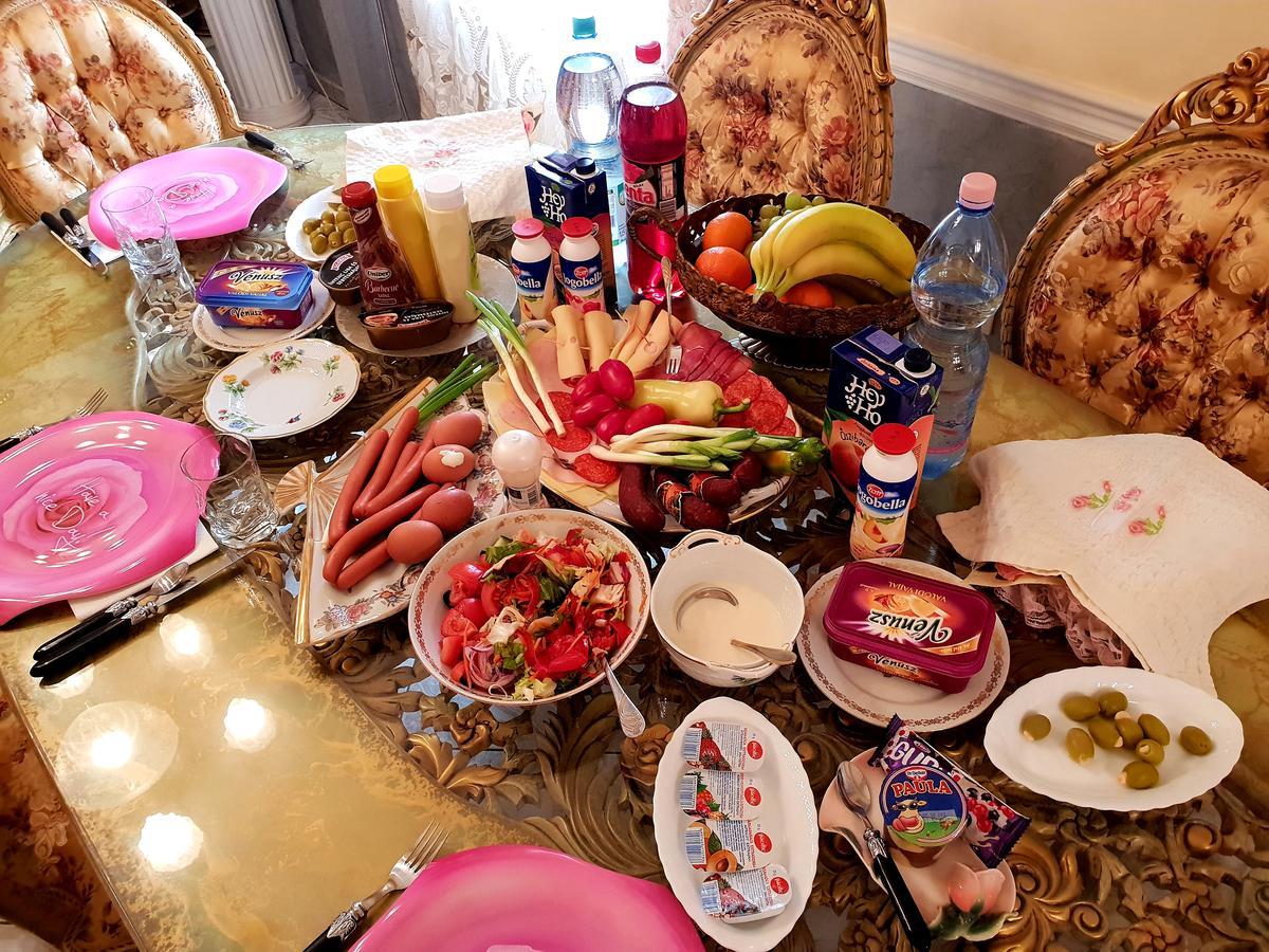 شقة Adam Apartmanhaz سيغيد المظهر الخارجي الصورة